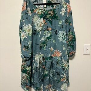 H&M Green and White Floral Dress